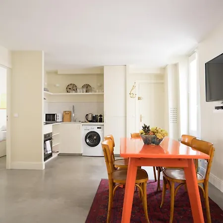 Elegant And Modern Parisian Charm Appartamento *